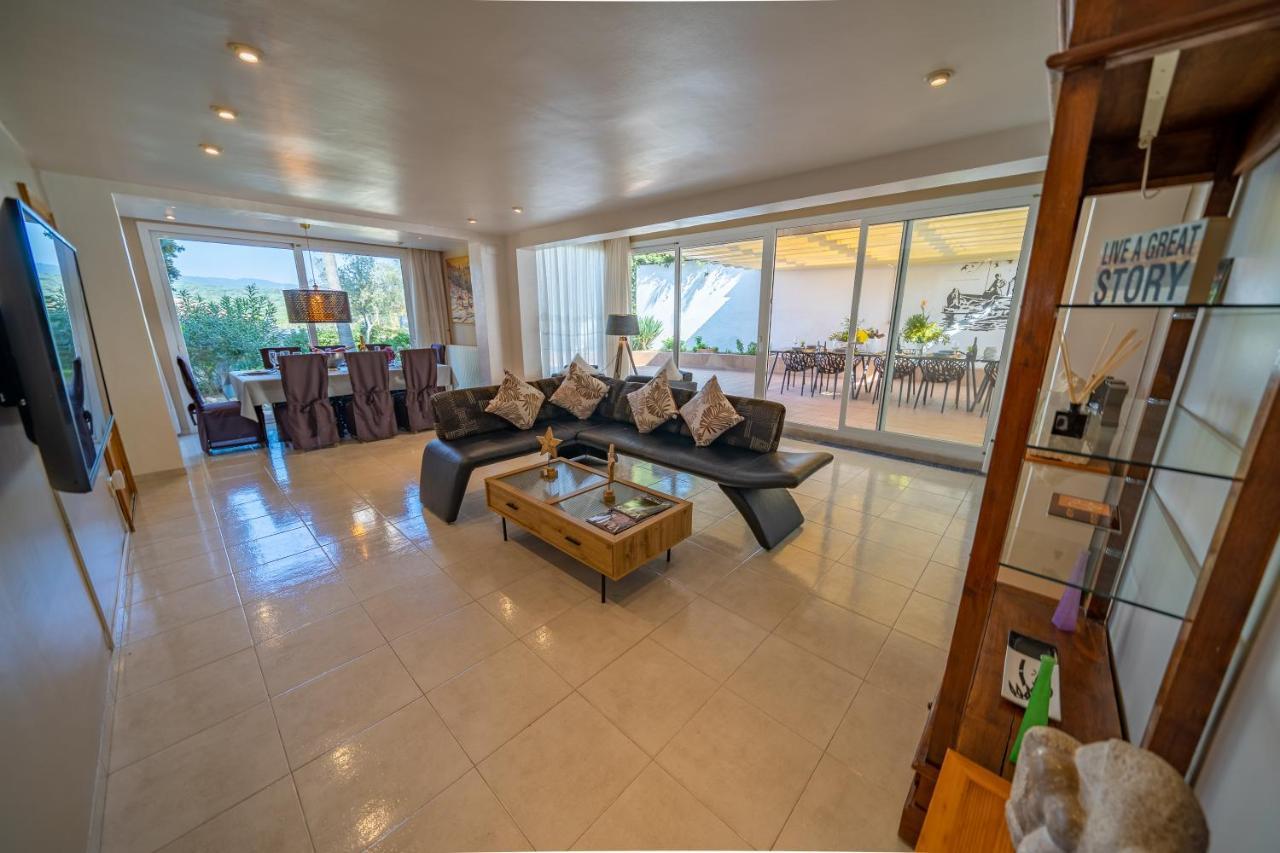Villa Lux Gallery, Ideal Familias O Grupos Con Piscina & Aircon Lloret de Mar Exterior photo