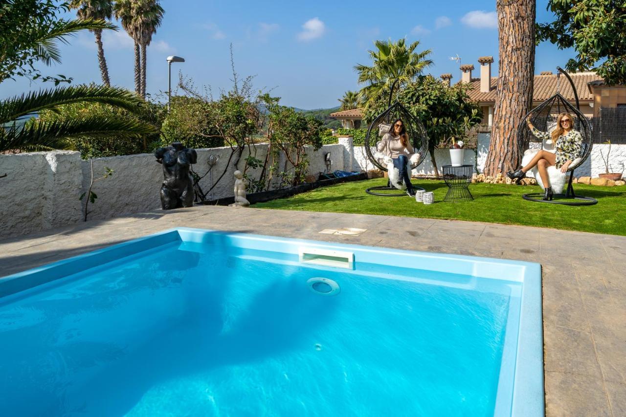 Villa Lux Gallery, Ideal Familias O Grupos Con Piscina & Aircon Lloret de Mar Exterior photo